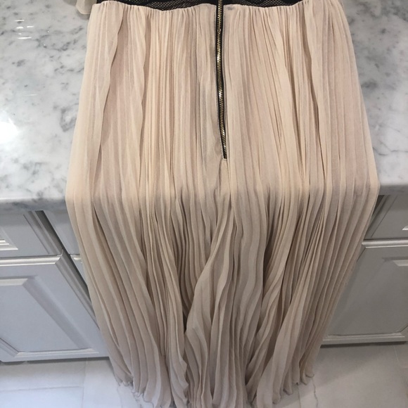 hayden pink black pleated flutter sleeve gown - Picture 7 of 12